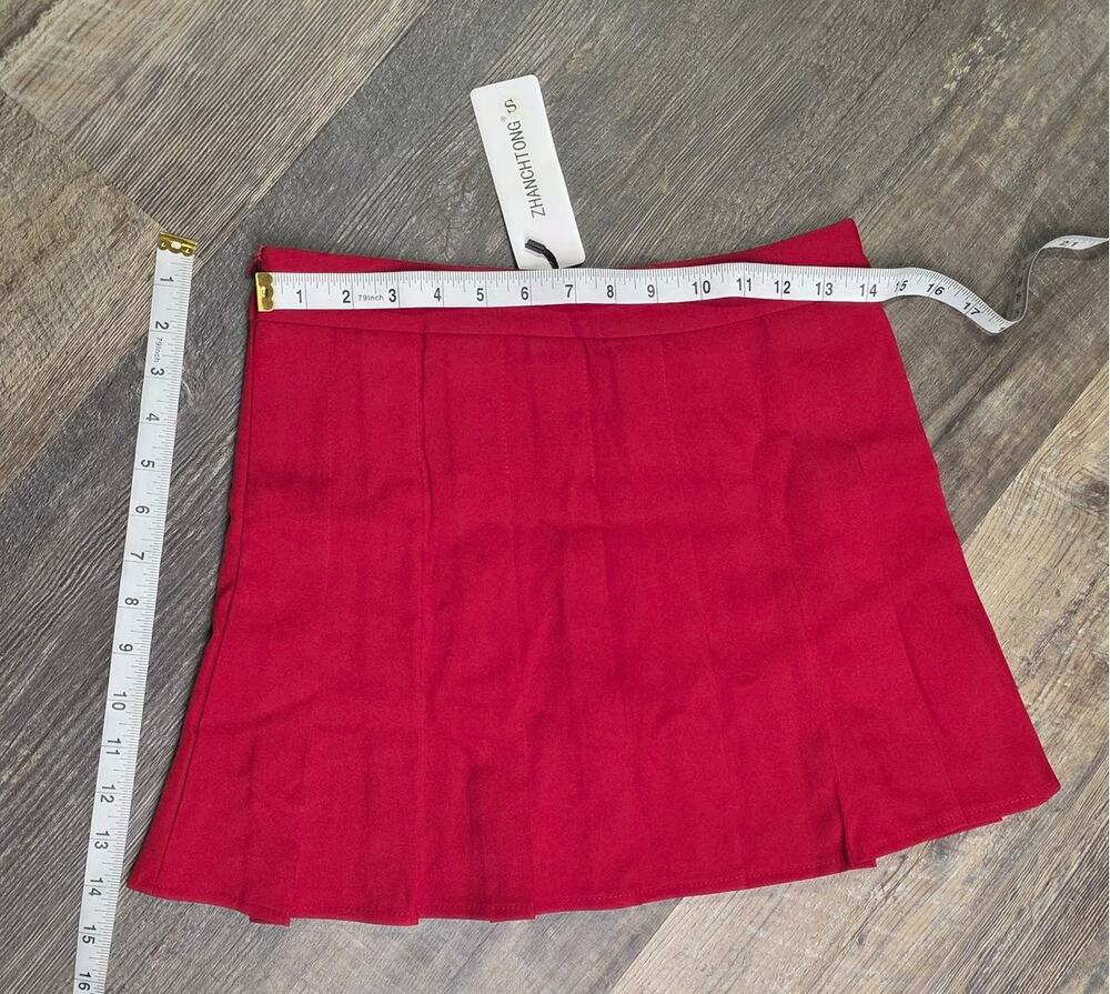 ZHANCHTONG Red Pleated Mini Skirt Built-In Shorts Skort Women's Size S NWT - Picture 1 of 8
